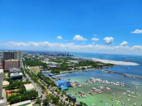 Stunning 1 BR Manila Bay View Flat with Spacious Balcony